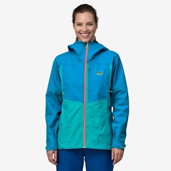 Patagonia Jackets & Blazers - ❗️$240 PATAGONIA wmns L waterproof jacket❗️